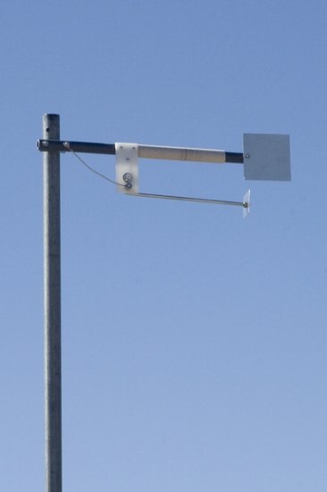 17 Meter Isotron Antenna - Click Image to Close